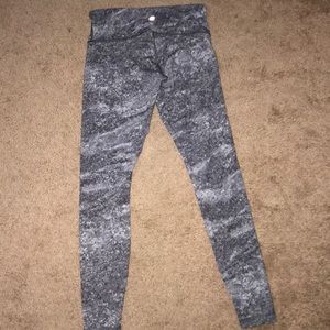 Lululemon Wunder pants